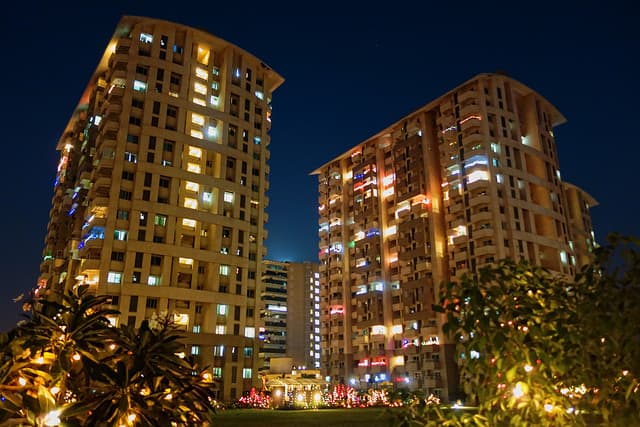 Metropolis Tower B